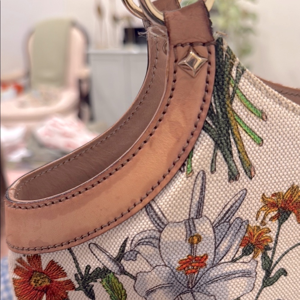 Gucci bamboo floral canvas bag, RARE - Picture 5 of 10